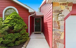 8917 Stockbridge Place, Fort Wayne, IN 46804