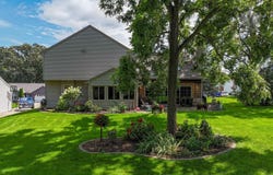 1928 Hunters Ridge Drive, Huntington, IN 46750