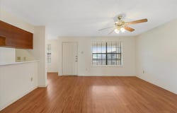 218 N Texas Boulevard, Denton, TX 76201