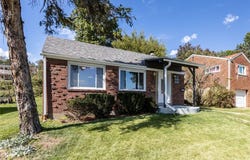1017 Girard Rd, Whitehall, PA 15227