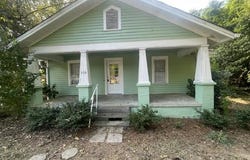 110 Hollinshed Ave, Milledgeville, GA 31061