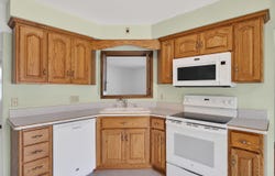 3801 S 14th St, Sheboygan, WI 53081