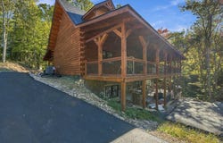 28068 Blackjack Road, Logan, OH 43138