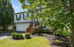 1868 Ashburn Drive, Delaware, OH 43015