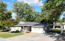 720 Sheridan Drive, Benton, IL 62812