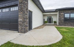 115 19th St SE, LeMars, IA 51031