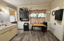 16 Elm Street, Avon, ME 04966