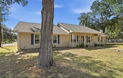 471 8th Street, Somerville, TX 77879