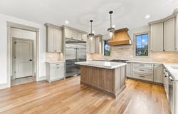 9044 Port Washington Drive, Frankfort, IL 60423