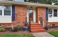 3680 DEERFIELD Drive, Suffolk, VA 23435