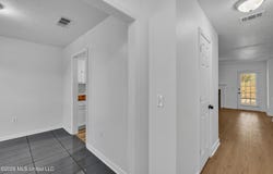 428 Woodlake Lane, Brandon, MS 39047