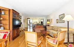 104 S Hayworth Ave, Los Angeles, CA 90048