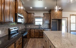 2433 Raven Circle, Blanchard, OK 73010