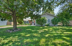 2021 Lancaster Lane, Wheaton, IL 60189