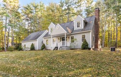 94 Bunker Hill Road, Auburn, NH 03032