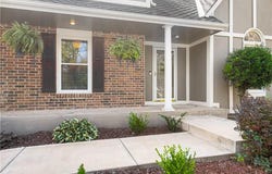 8533 Hall Street, Lenexa, KS 66216