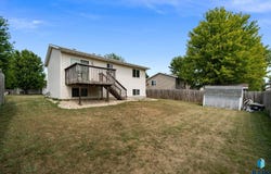 4509 W Oregon St, Sioux Falls, SD 57107