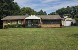 1283 Laurel Rd, Clinton, TN 37716