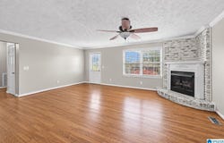 301 COUNTY ROAD 44, JEMISON, AL 35085