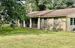 27 Sunset Circle, Greenwood, MS 38930