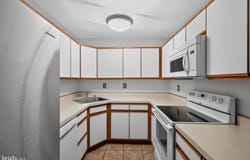 1 RUMFORD Drive, BALTIMORE, MD 21228