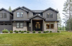 287 Mesa Dr, Athol, ID 83801