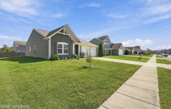 124 Gadwall Ct, Shepherdsville, KY 40165