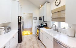 76 Diamond Drive, Plainview, NY 11803