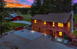 11821 Diamond Road, Custer, SD 57730