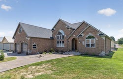 1504 E 15th Street, Mountain Grove, MO 65711
