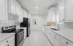 7618 Bit, Elmendorf, TX 78112