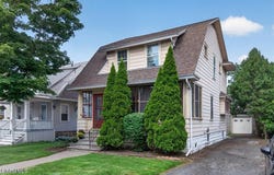 3 Sard Road, Albany, NY 12209