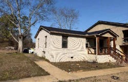 501 E 49th St, Anniston, AL 36206
