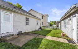 1304 S ABERCORN, Urbana, IL 61802