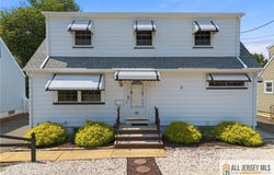 16 Pupek Road, South Amboy, NJ 08879