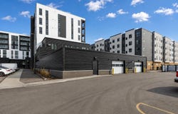 300 Main Avenue, Fargo, ND 58103
