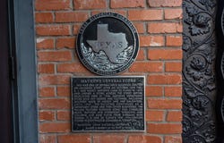 1013 E 15th Street, Plano, TX 75074