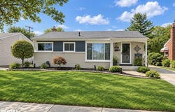 29901 Rosebriar Street, Saint Clair Shores, MI 48082