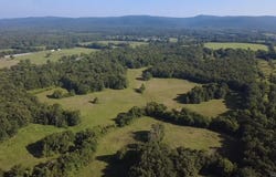 214 DeShong Lane, Mena, AR 71953