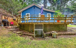 7297 S Lake Avenue, Pentwater, MI 49449