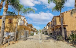 16724 Tim Ln, Lake Balboa, CA 91406