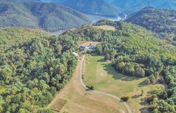 545 Moondance Ln, NIMITZ, WV 25978