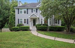 6005 Stone Bluff Drive, Clemmons, NC 27012