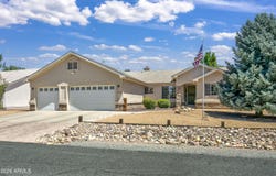 11784 E LONGHORN Drive, Dewey, AZ 86327