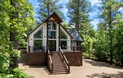 422 EAGLE MOUNTAIN Trail, Broken Bow, OK 74728