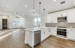 454 Burlington Dr, Buda, TX 78610