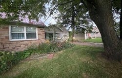 418 W Tiffin St, Willard, OH 44890