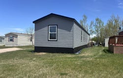 1318 Foothills Dr, Spearfish, SD 57783