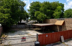 6240 Montgomery Dr, Windcrest, TX 78239