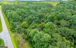 230 Industrial Park Drive, Commerce, GA 30529
